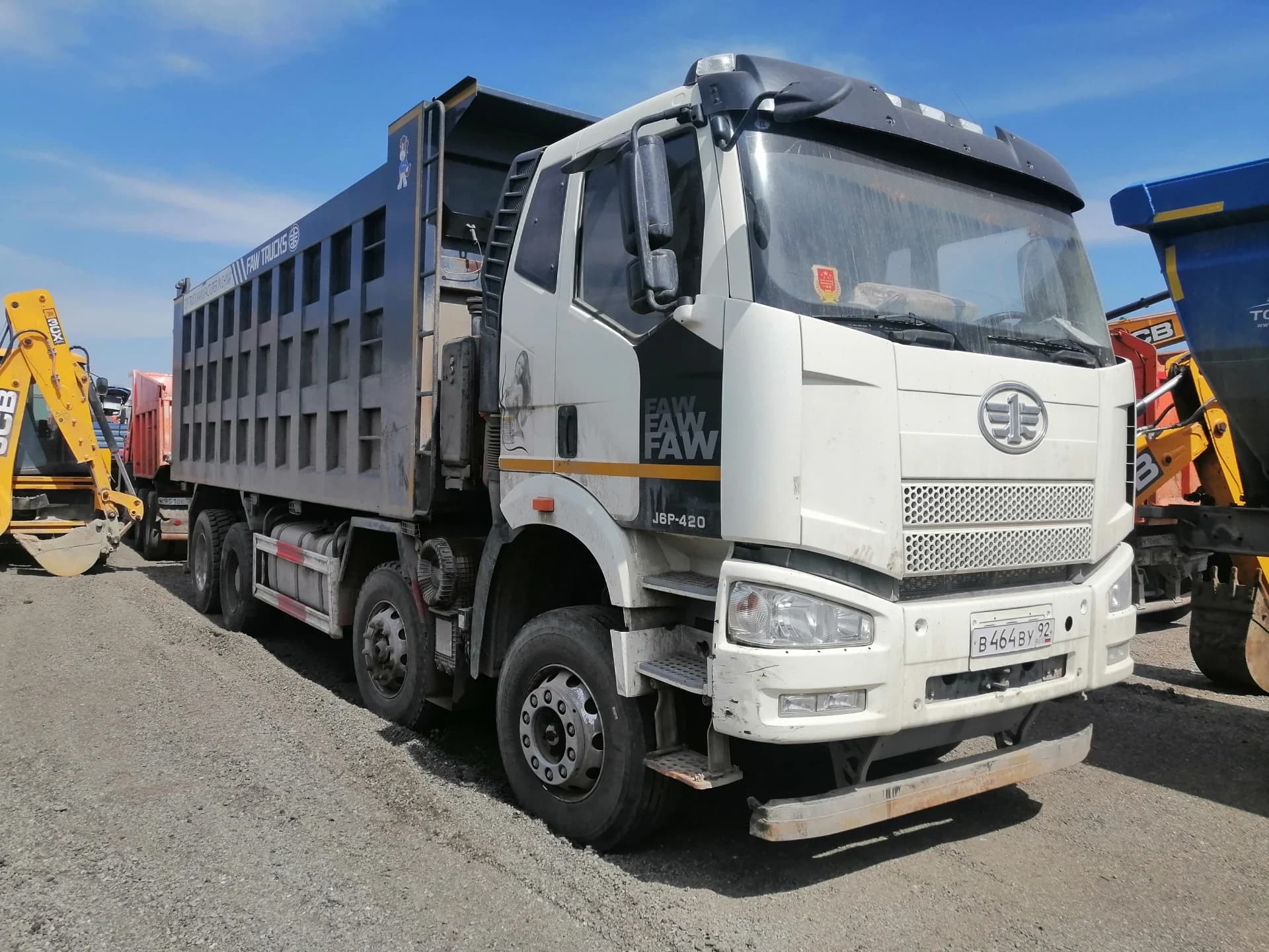 FAW J6