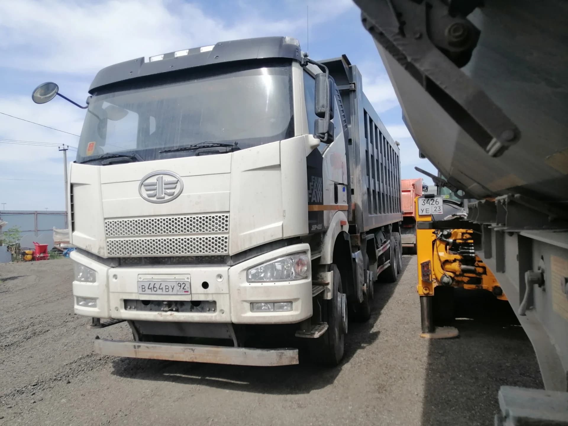 FAW J6