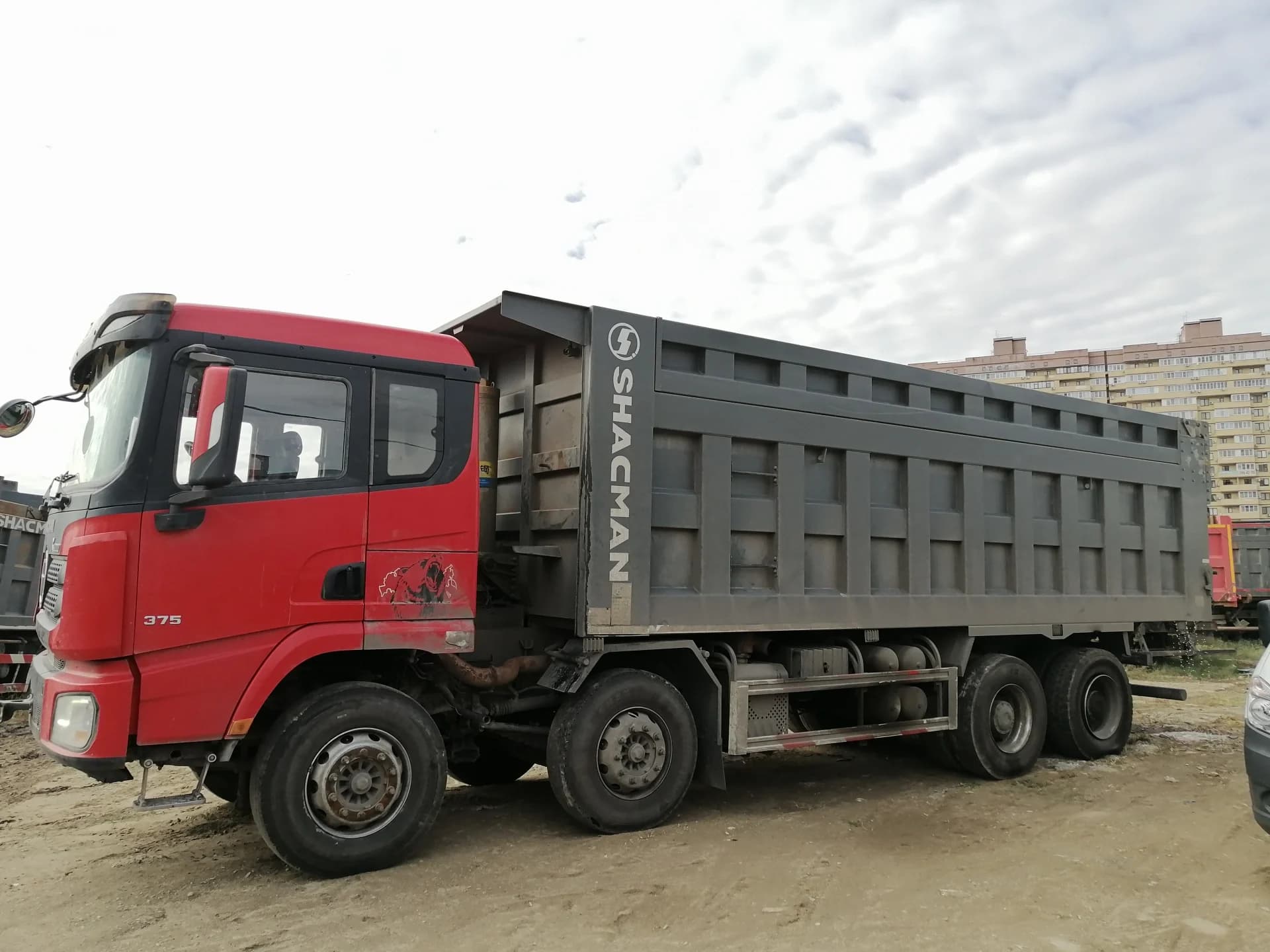 SHACMAN SX33186T366