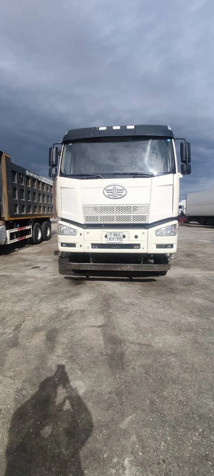 FAW J6