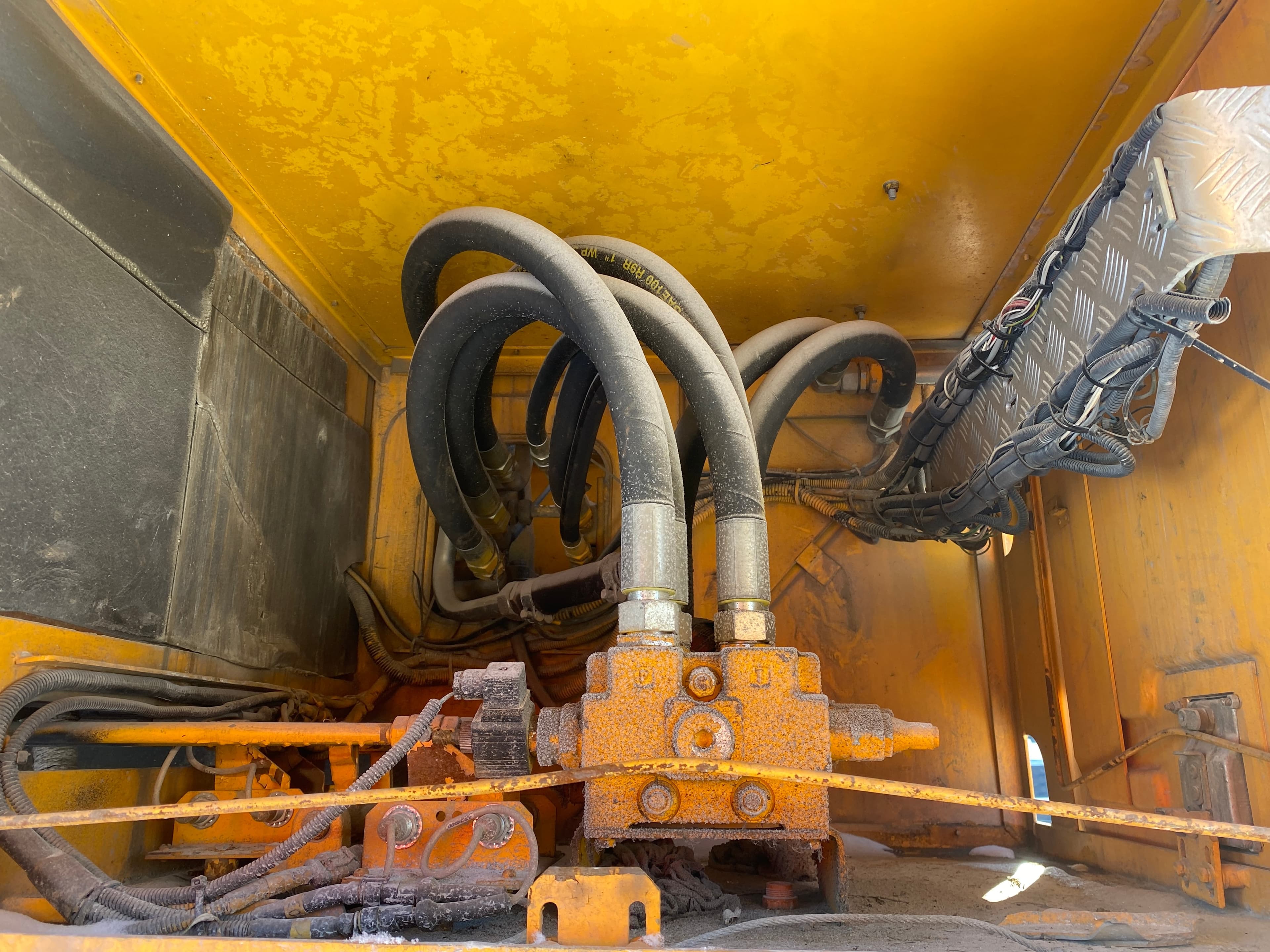 Галичский автокрановый завод (ГАКЗ) I