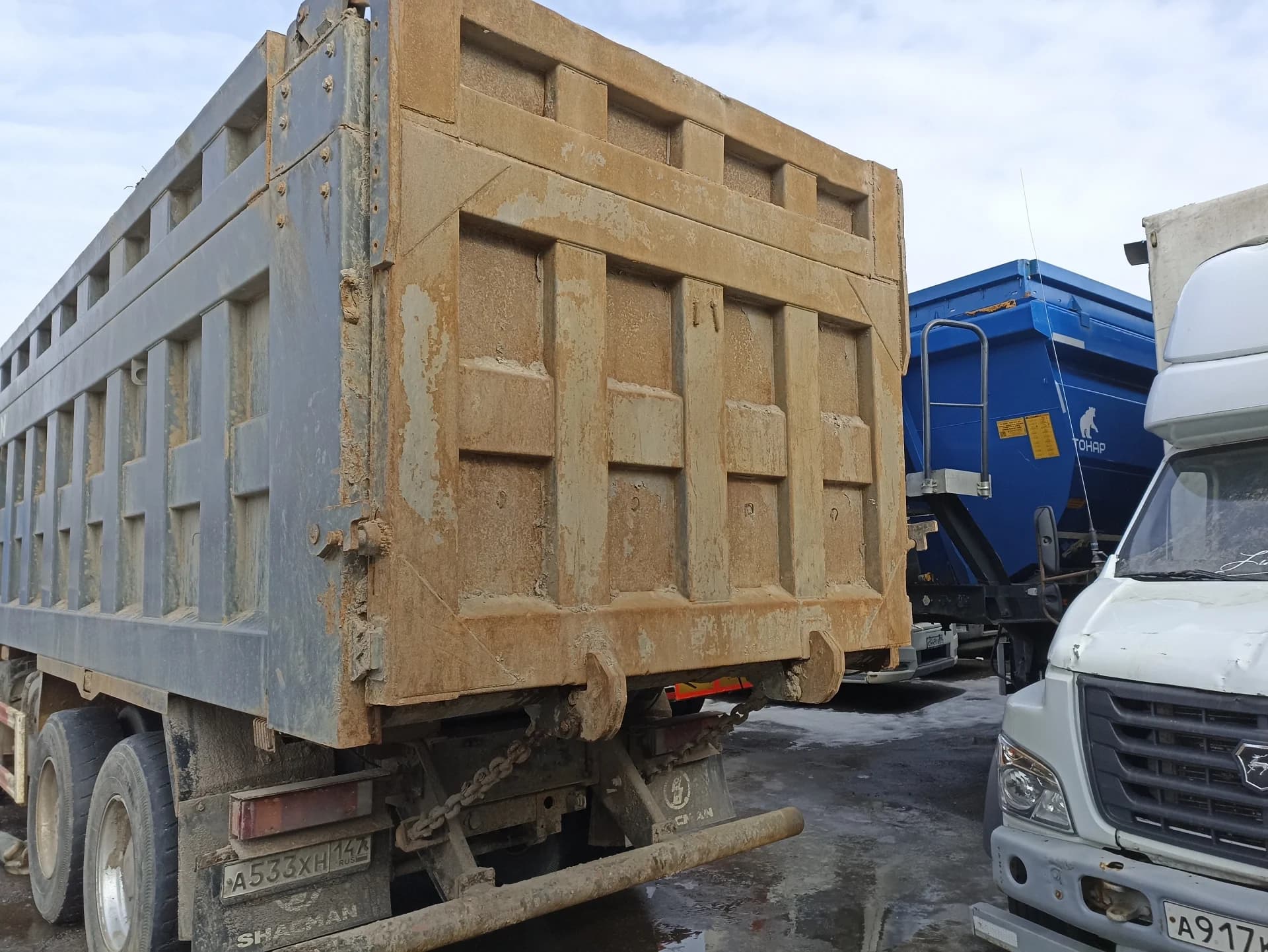SHACMAN SX33186V366