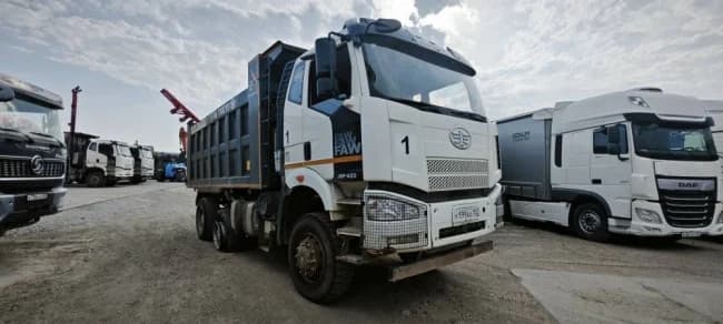 FAW J6