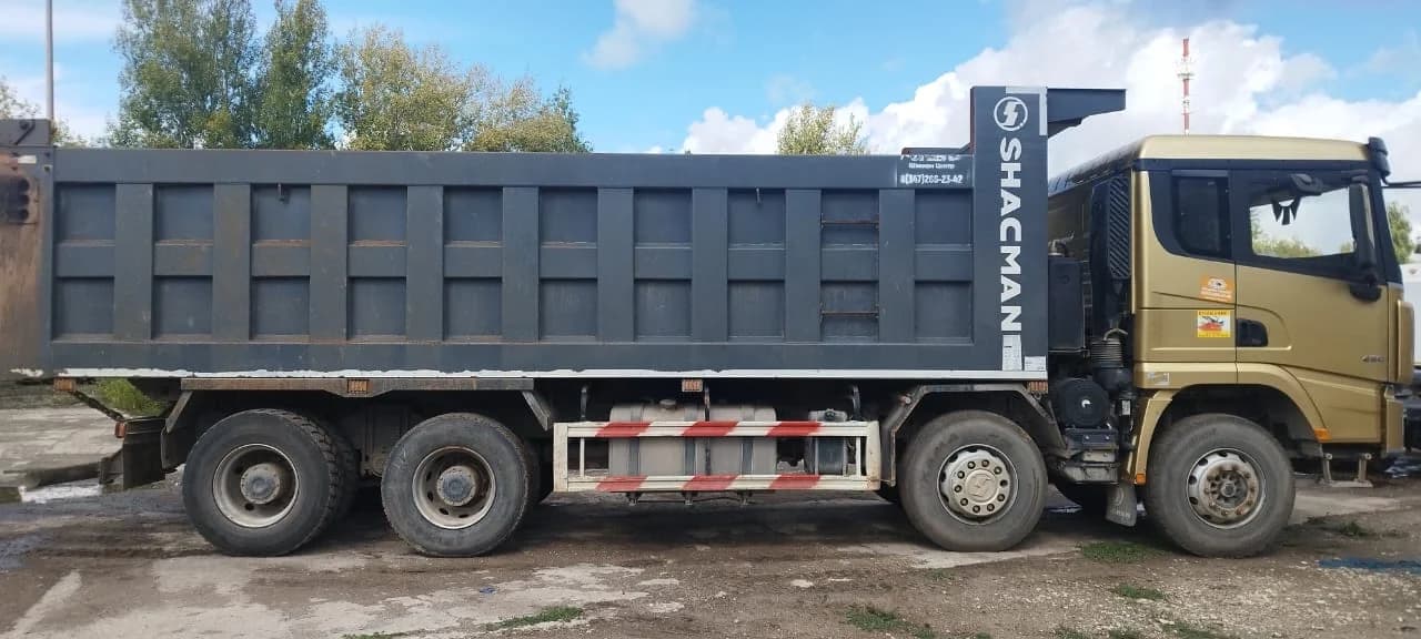 SHACMAN SX33186V366