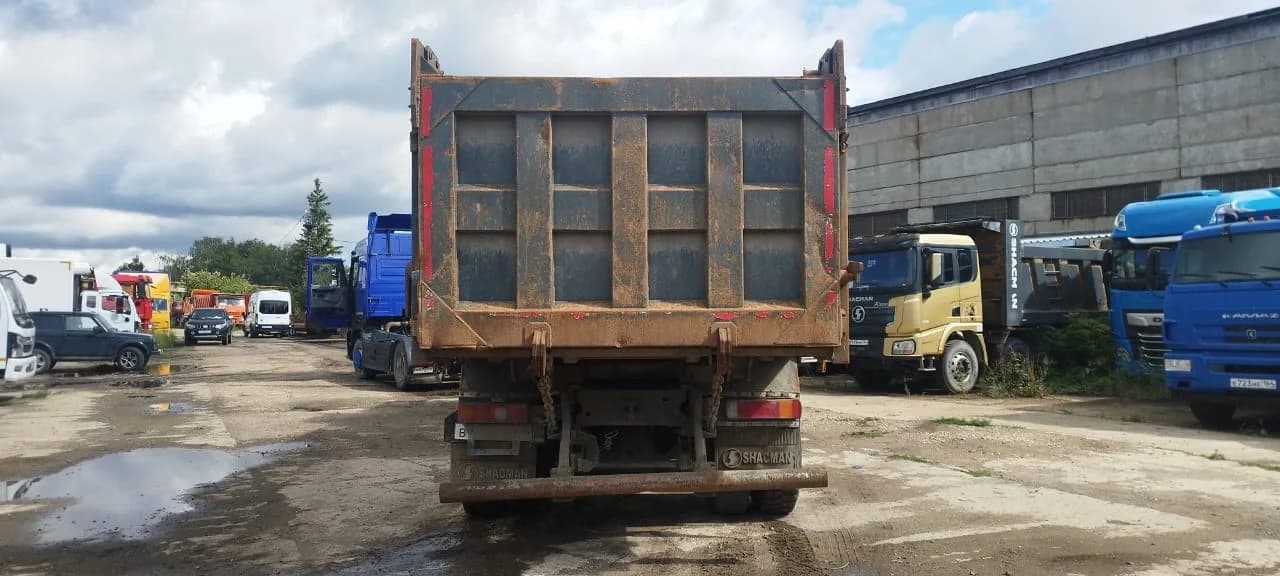 SHACMAN SX33186V366