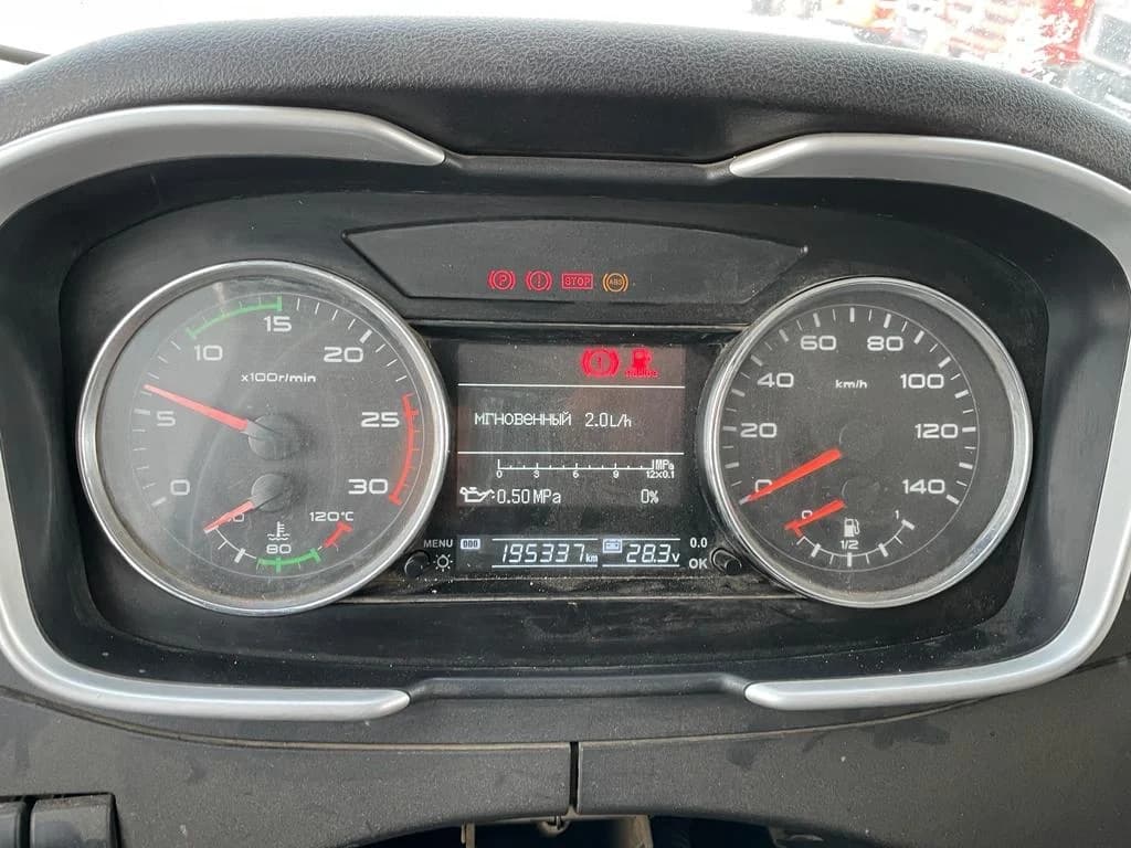 FAW J6