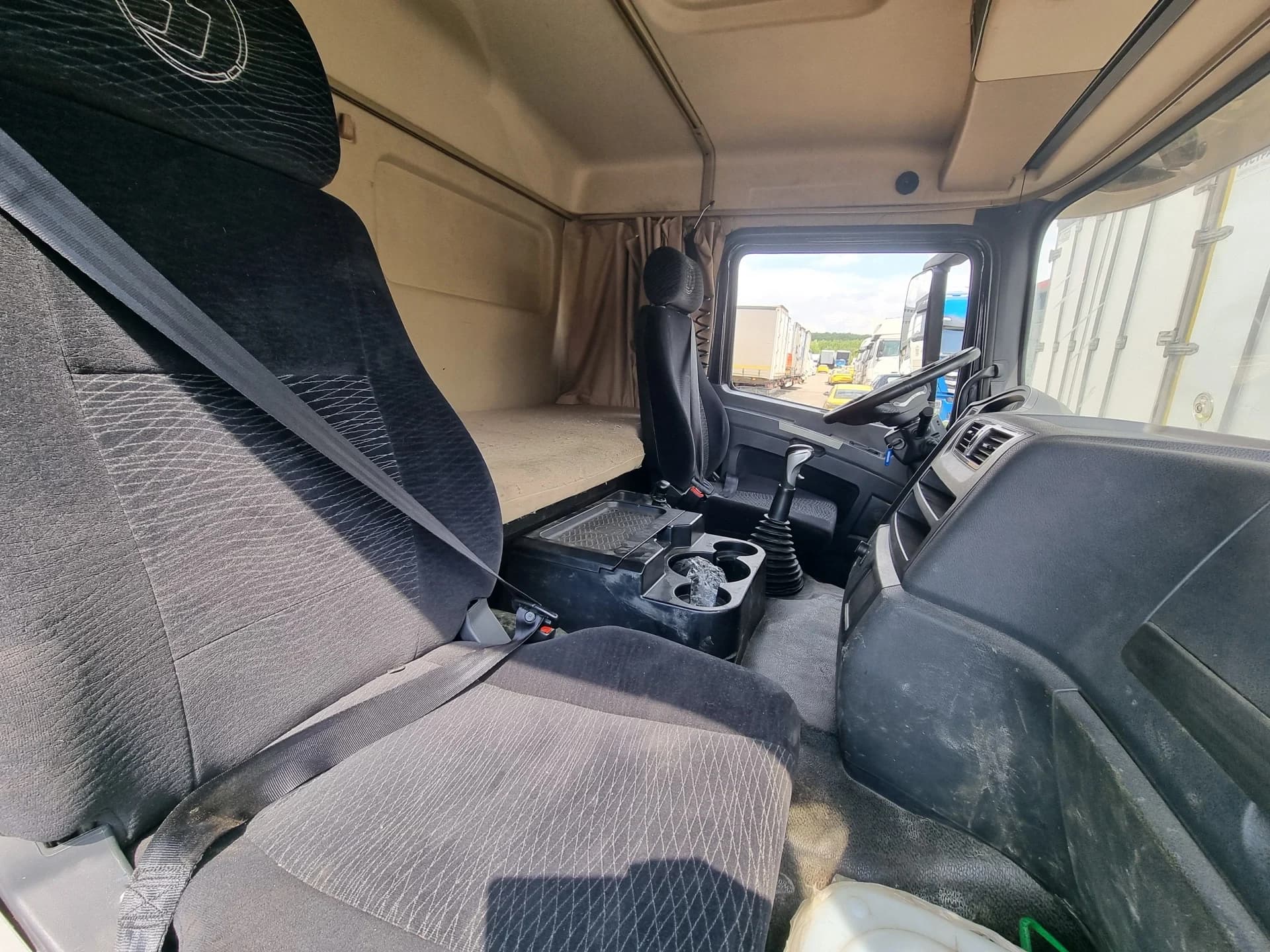 SHACMAN SX33186V366