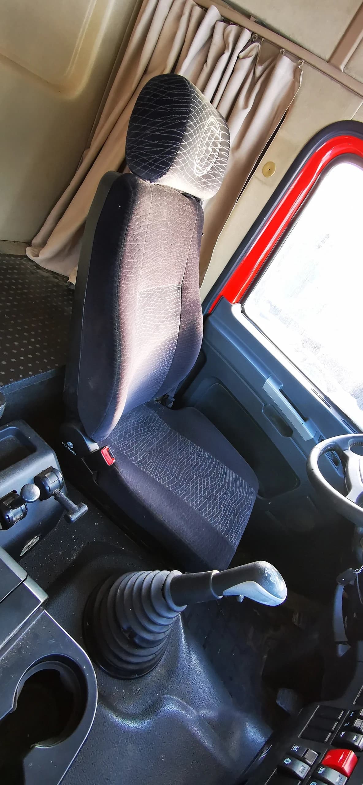 SHACMAN SX32586V385