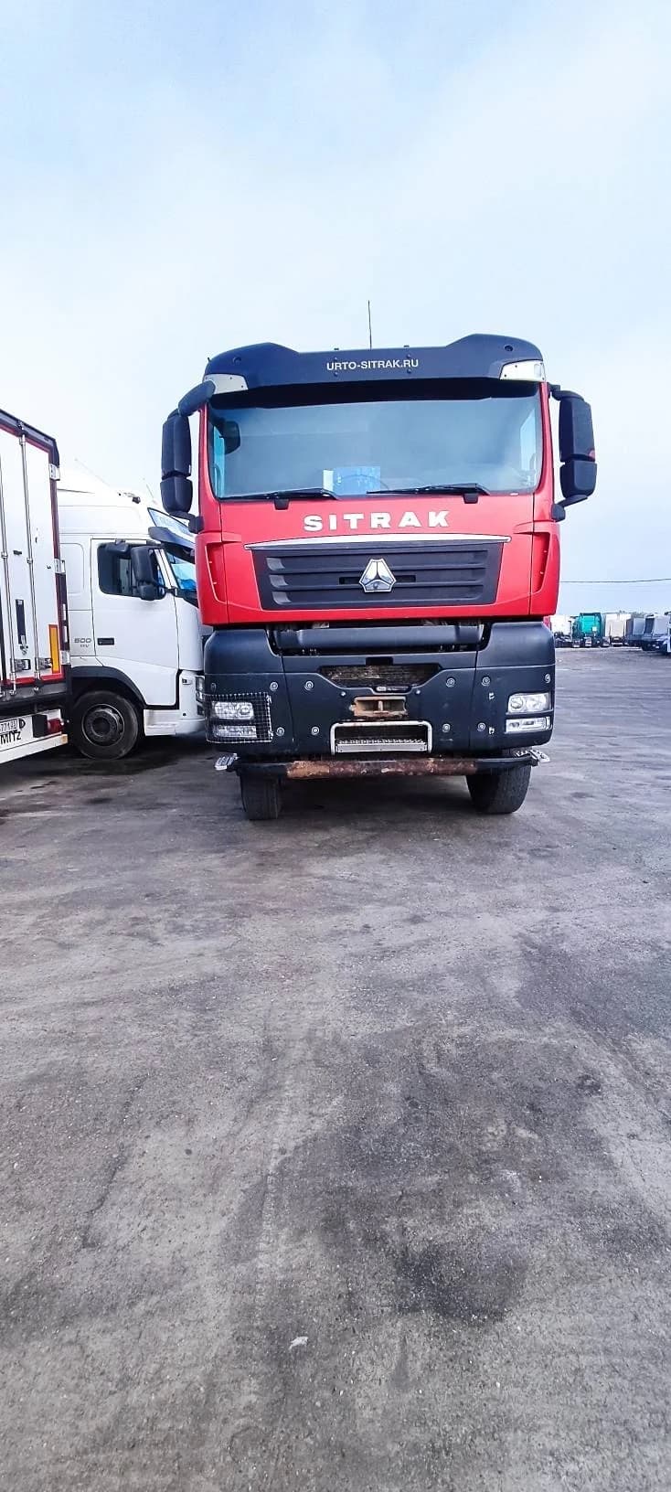 SITRAK C7H