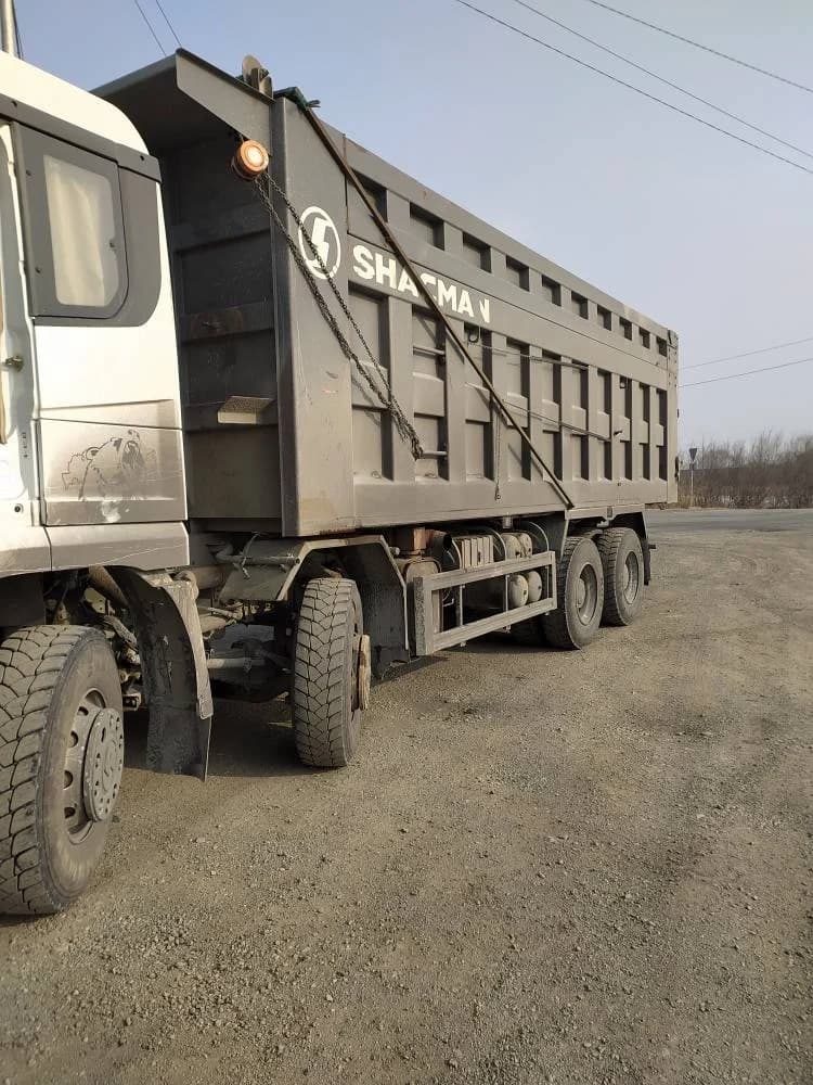 SHACMAN SX33186W366C