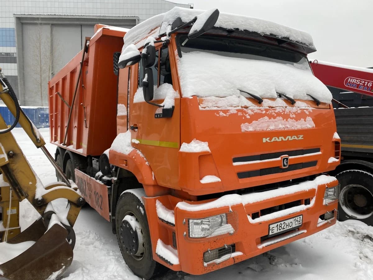 КамАЗ 65224
