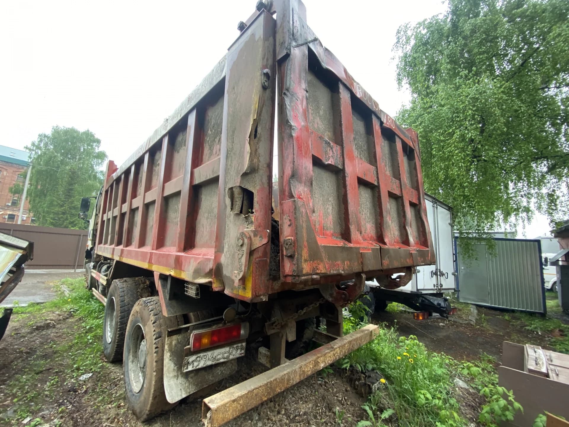 FAW J6