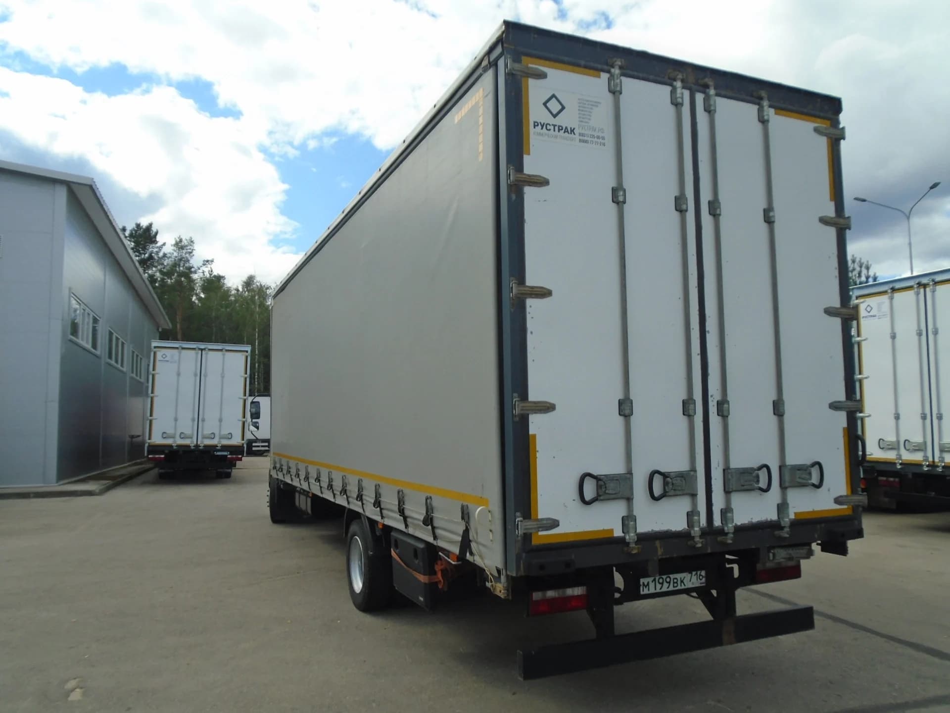 КамАЗ 43082