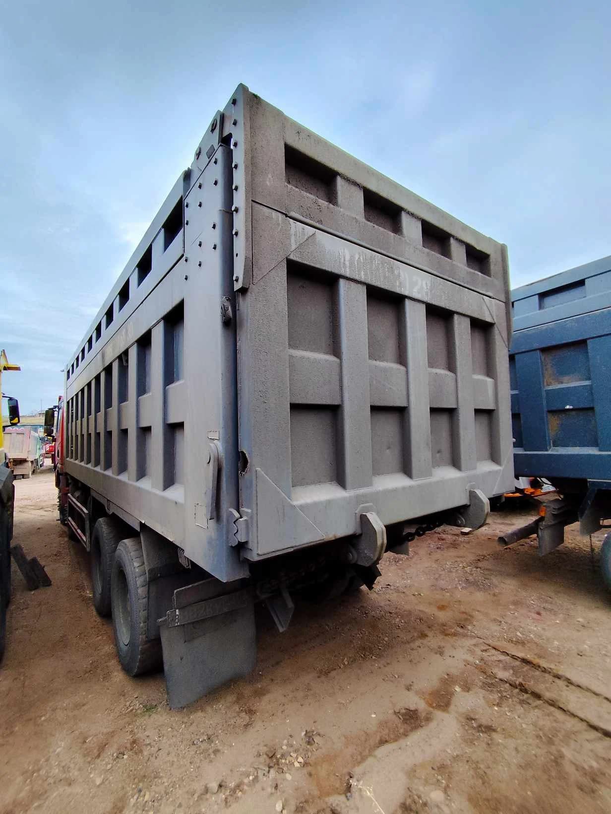 SHACMAN SX33186T366