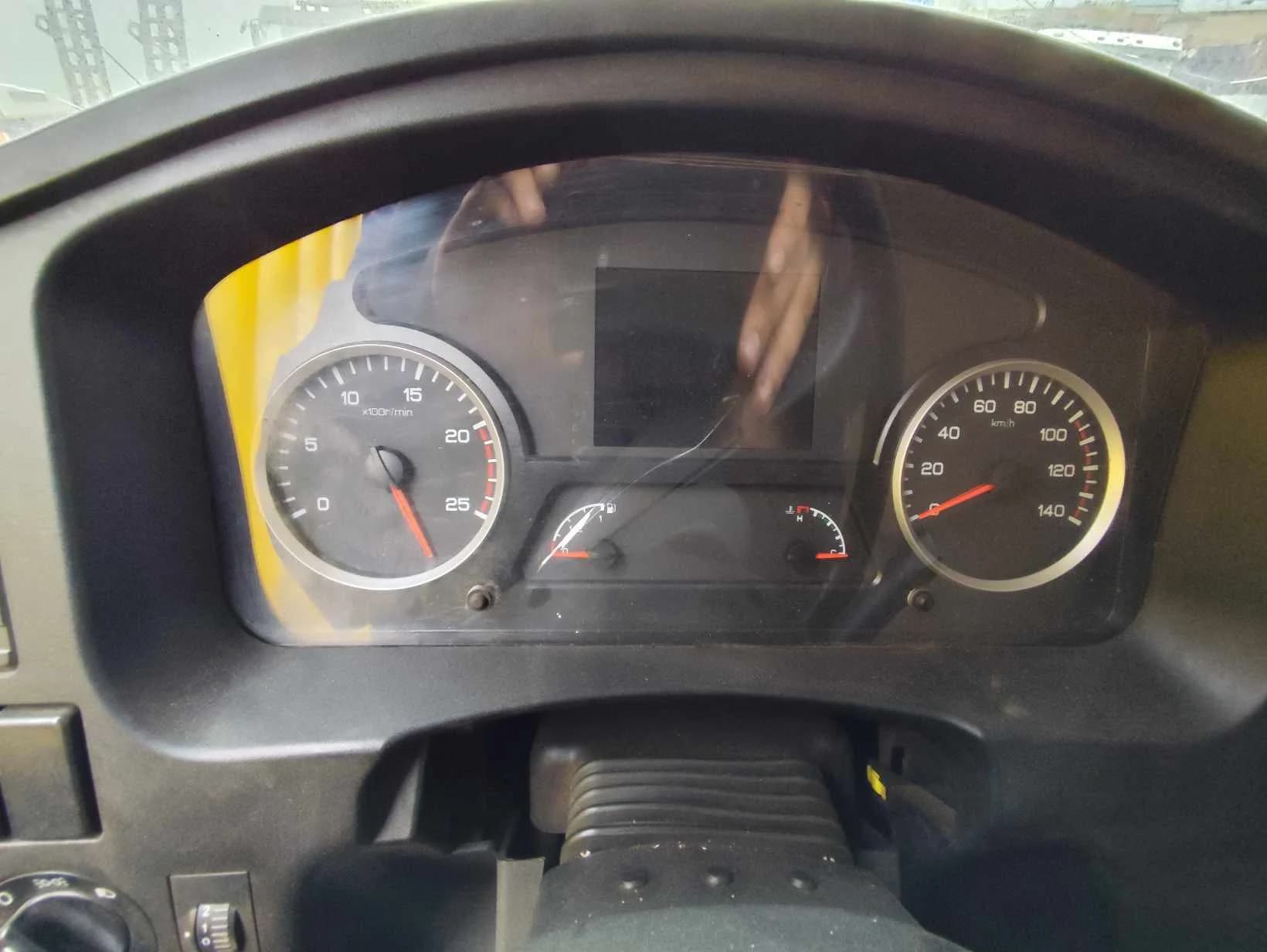 SHACMAN SX33186T366
