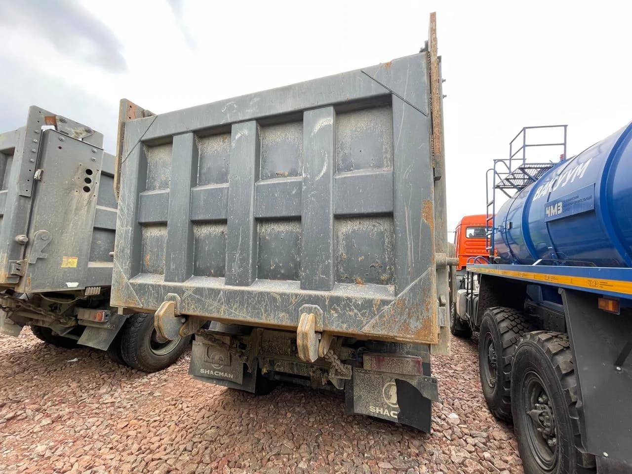 SHACMAN SX32586T384C