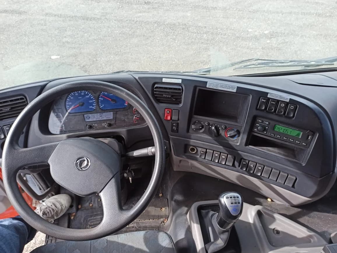 Dongfeng DFH3330