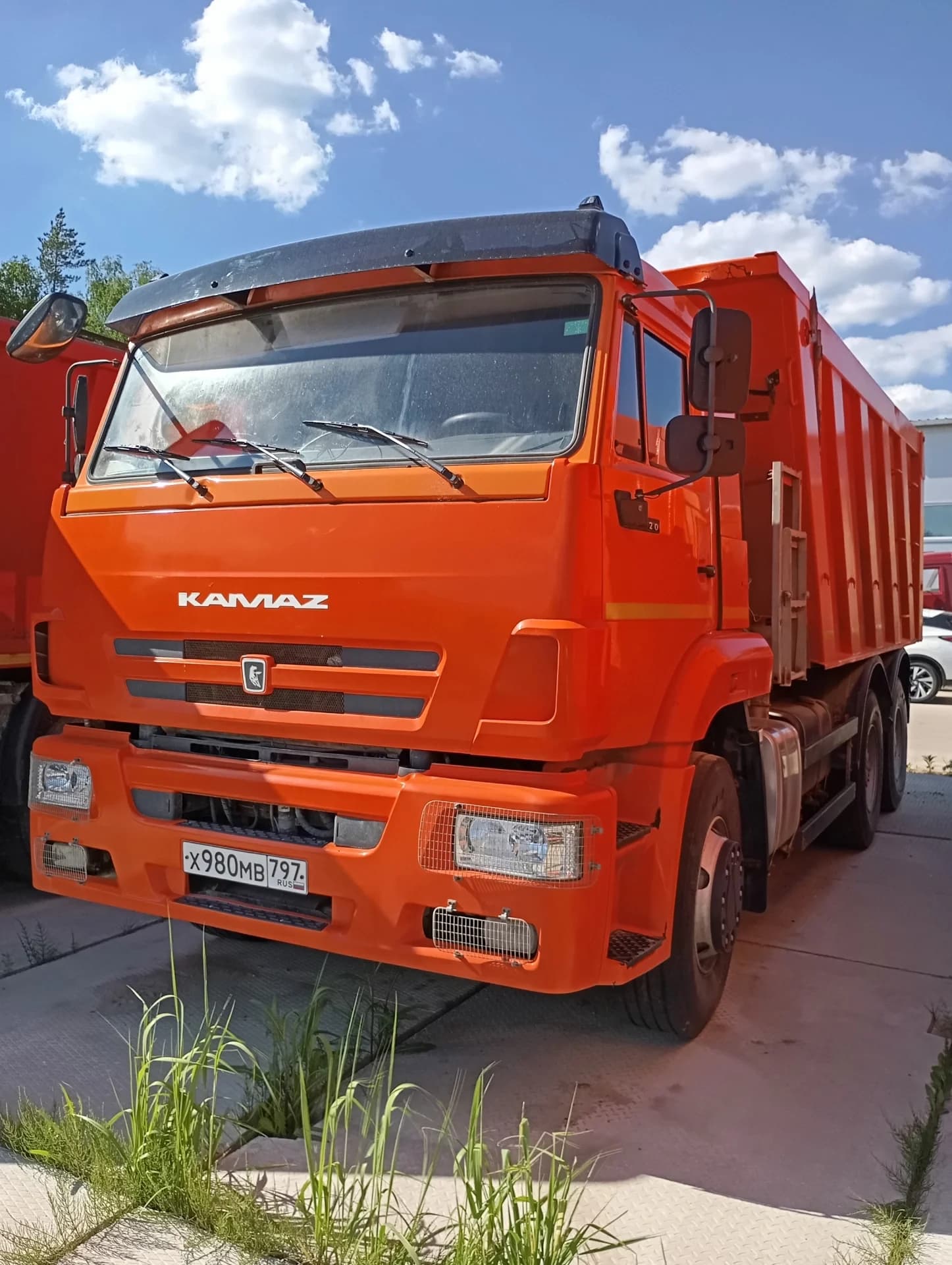 КамАЗ 6520