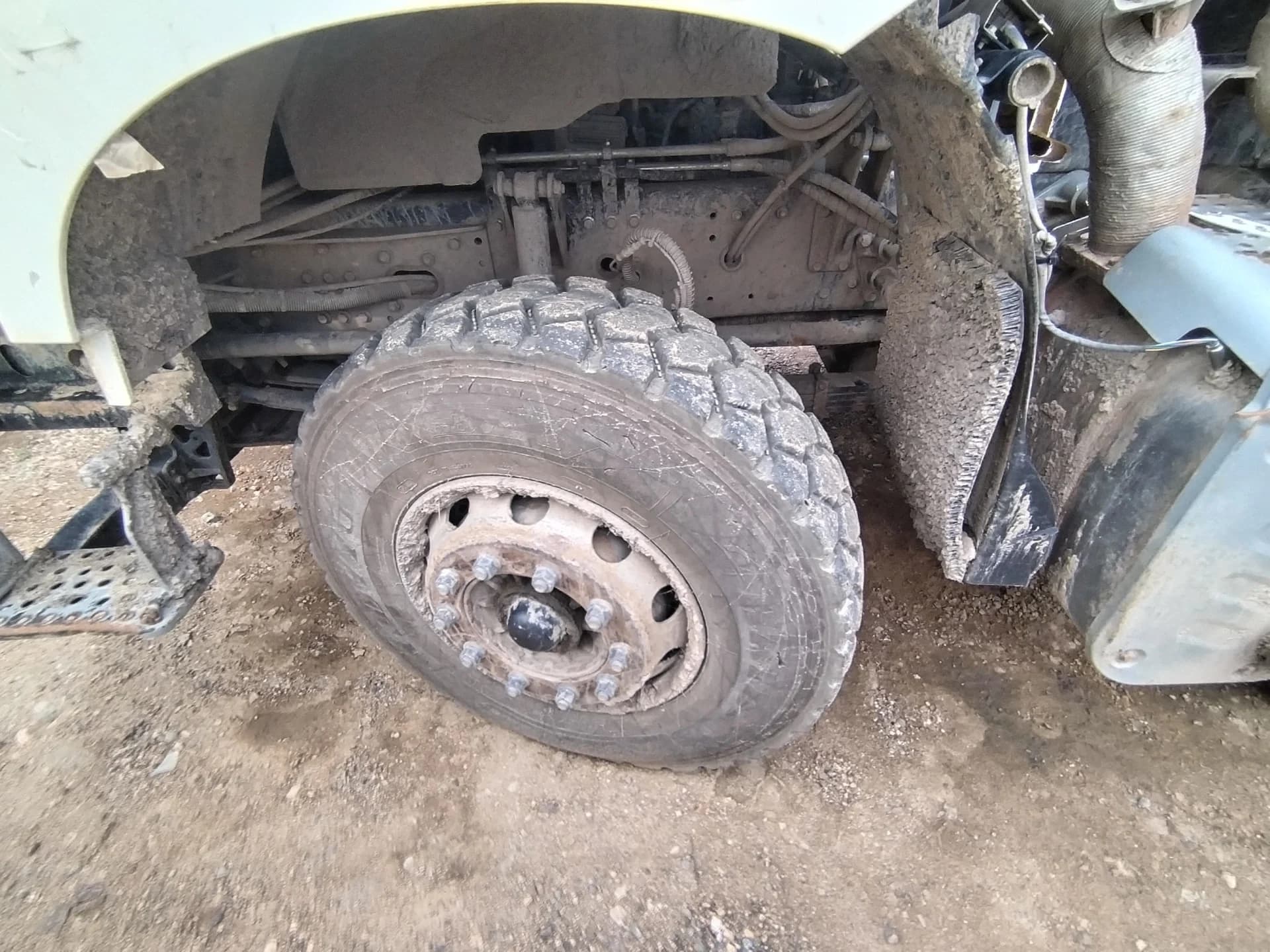 FAW J6