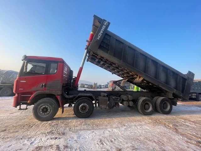 SHACMAN SX33186V366