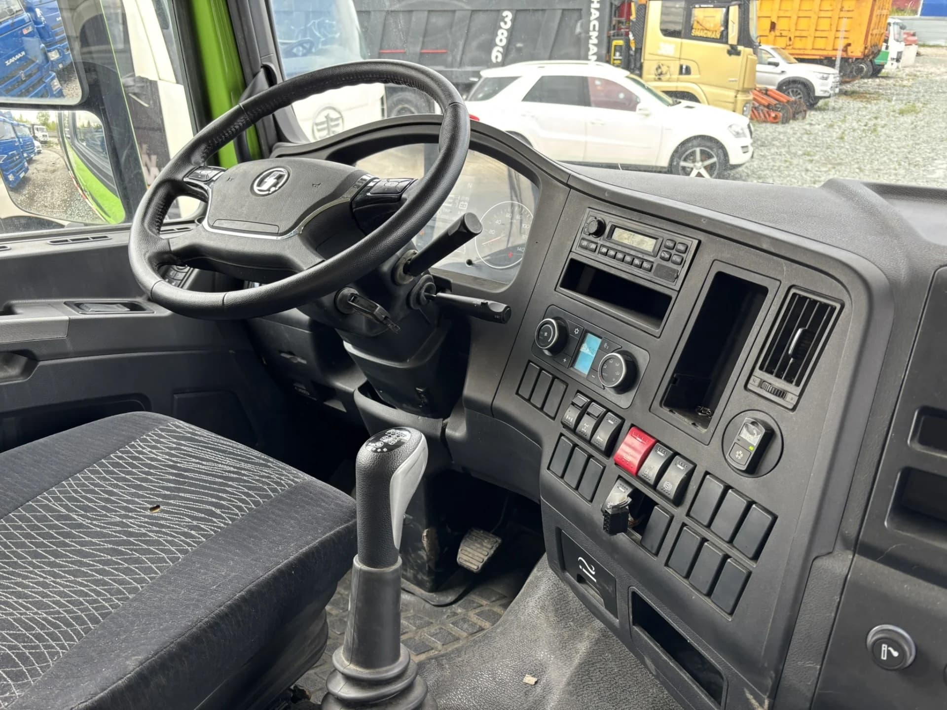 SHACMAN SX32586V384