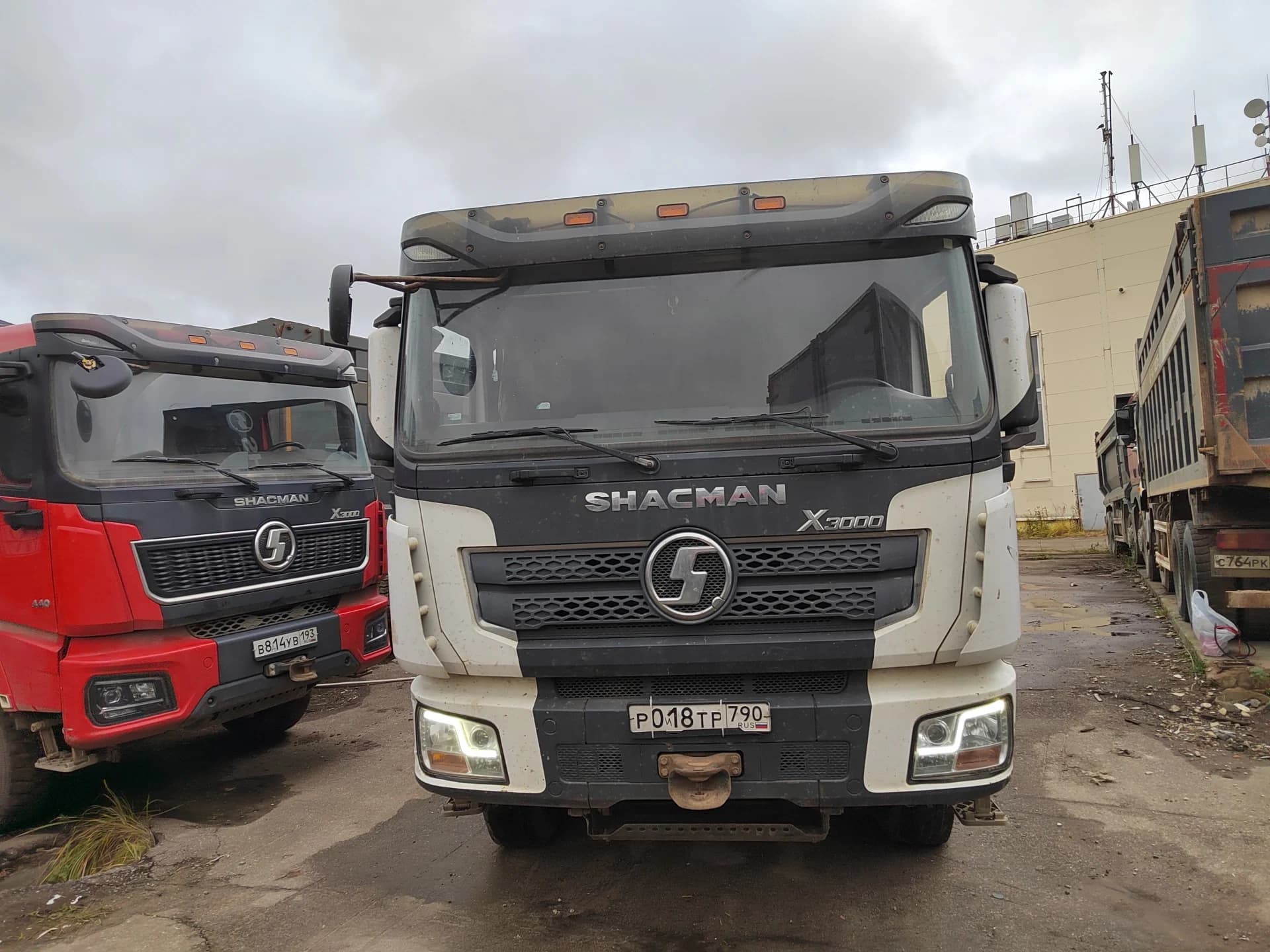 SHACMAN SX32586W384C