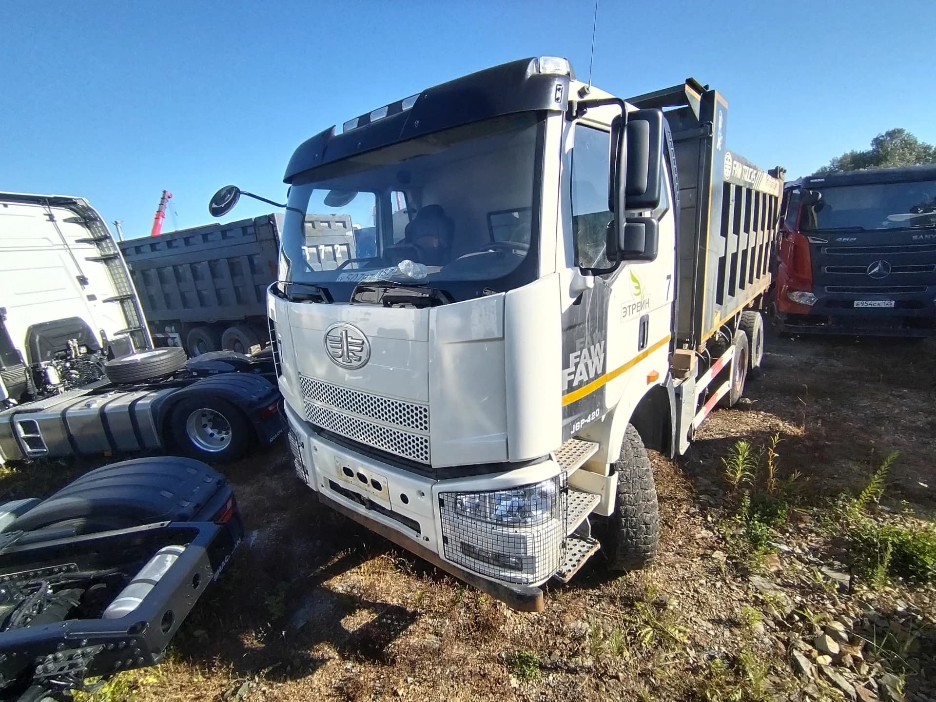 FAW J6