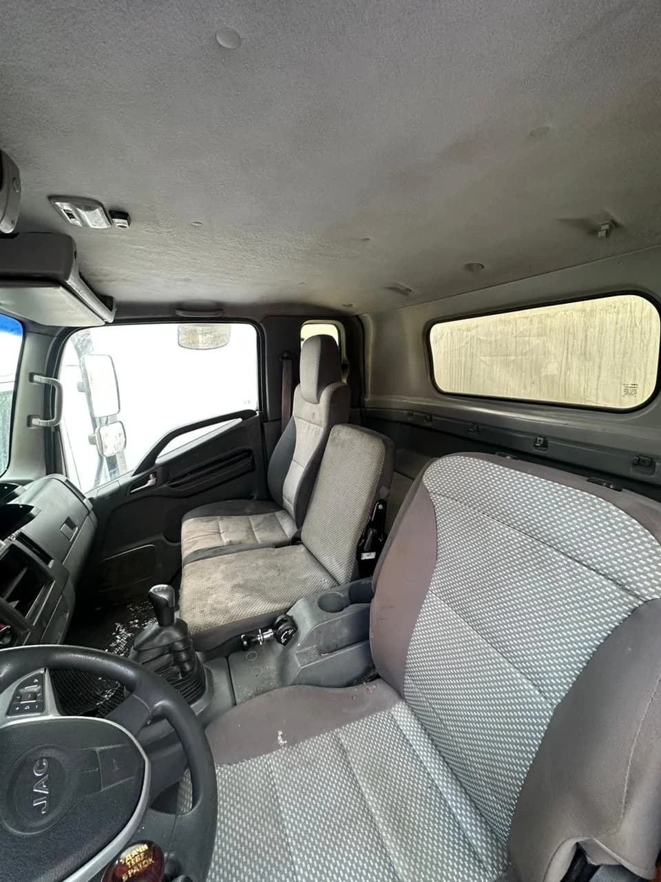 JAC N120