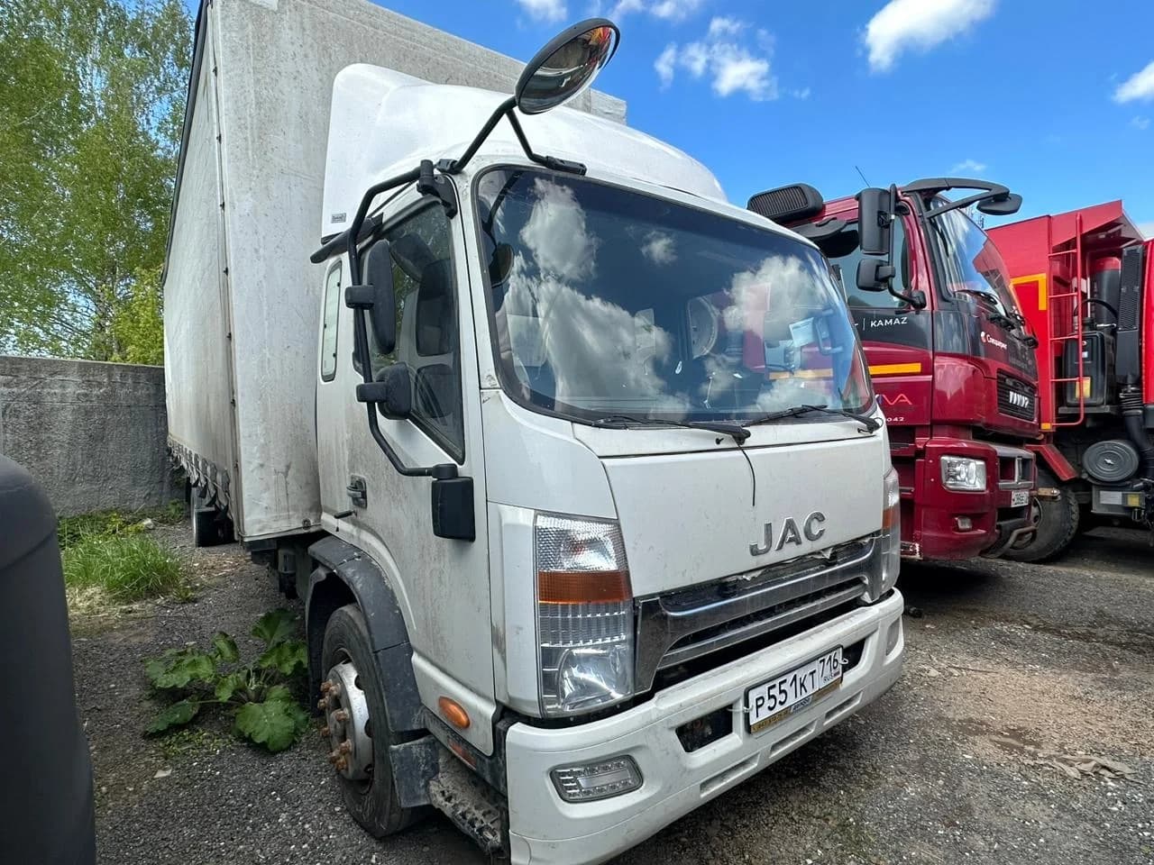 JAC N120