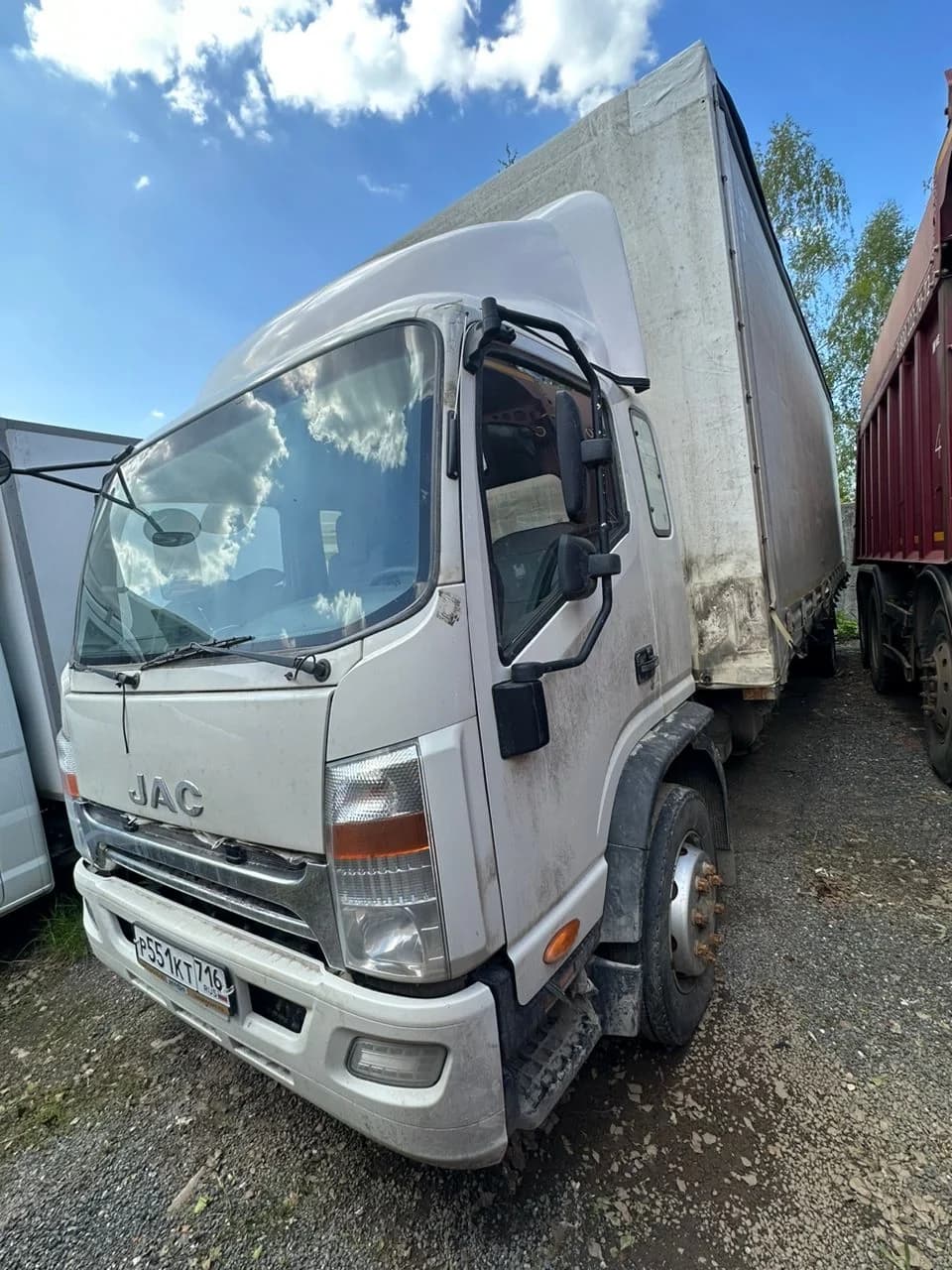 JAC N120