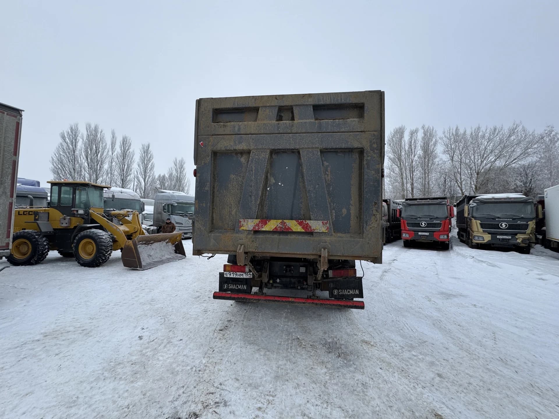 SHACMAN SX33186V366
