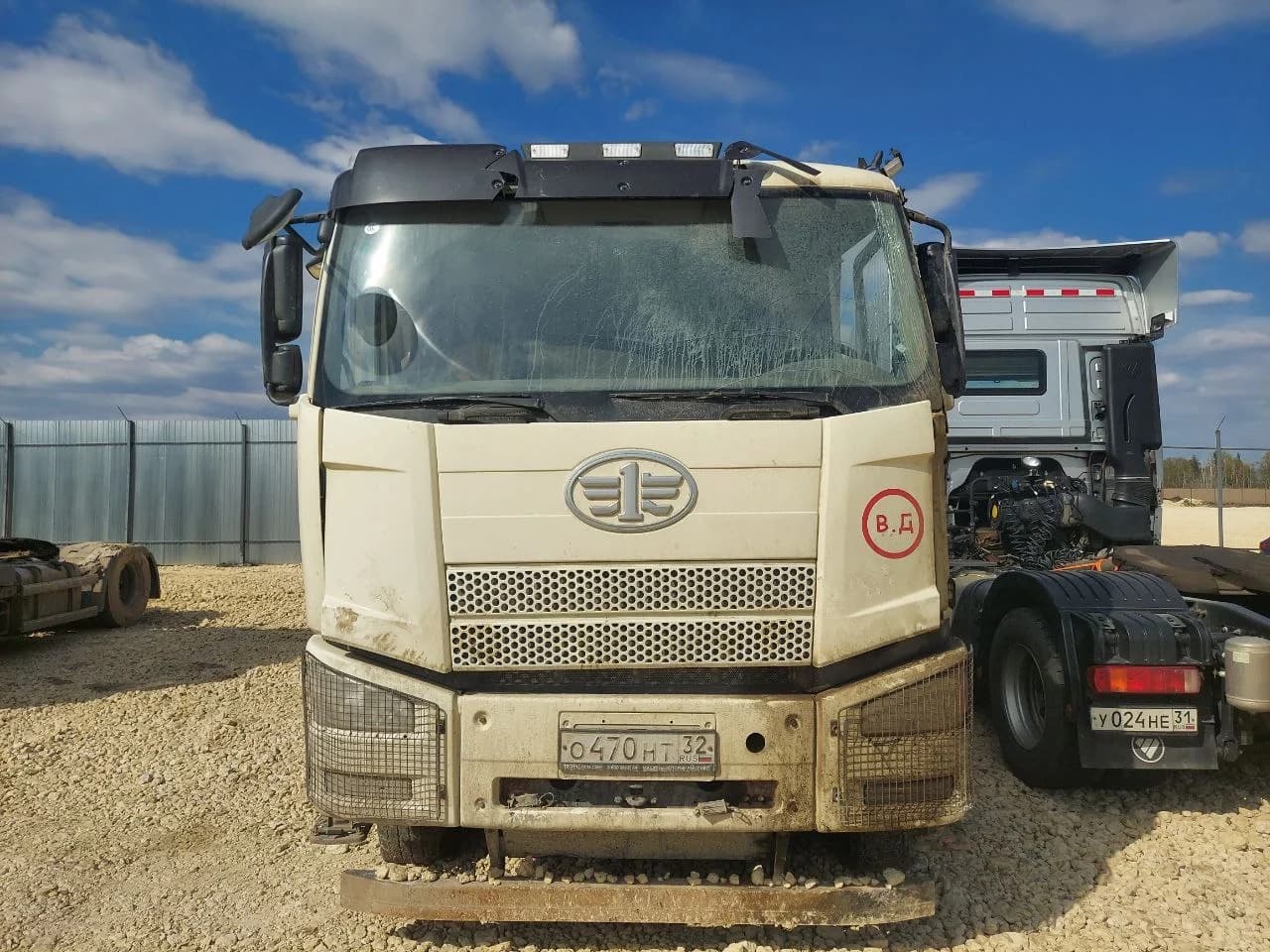 FAW J6