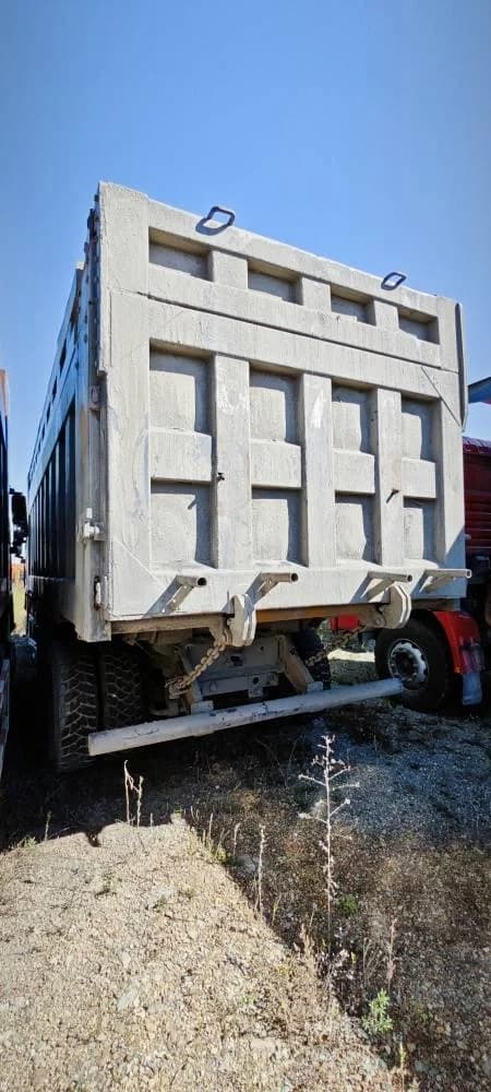 SHACMAN SX33186W366C