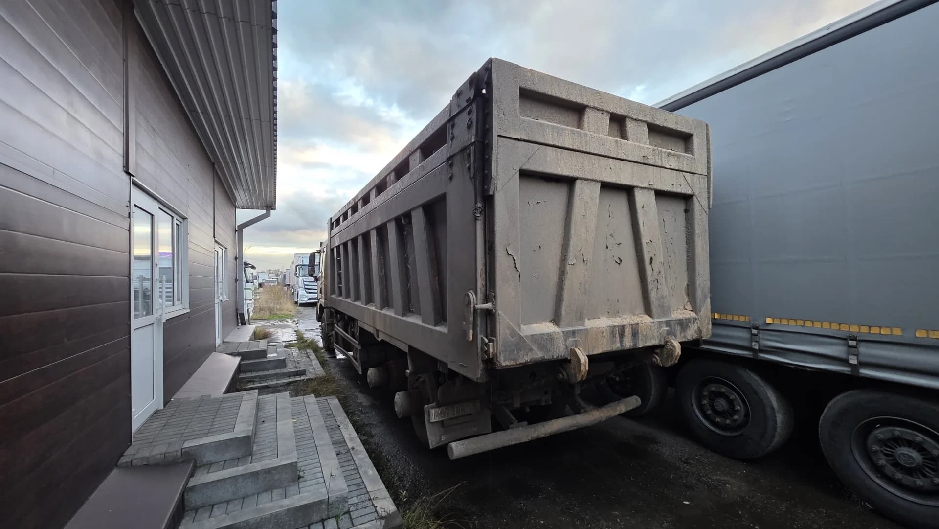 SHACMAN SX331863366