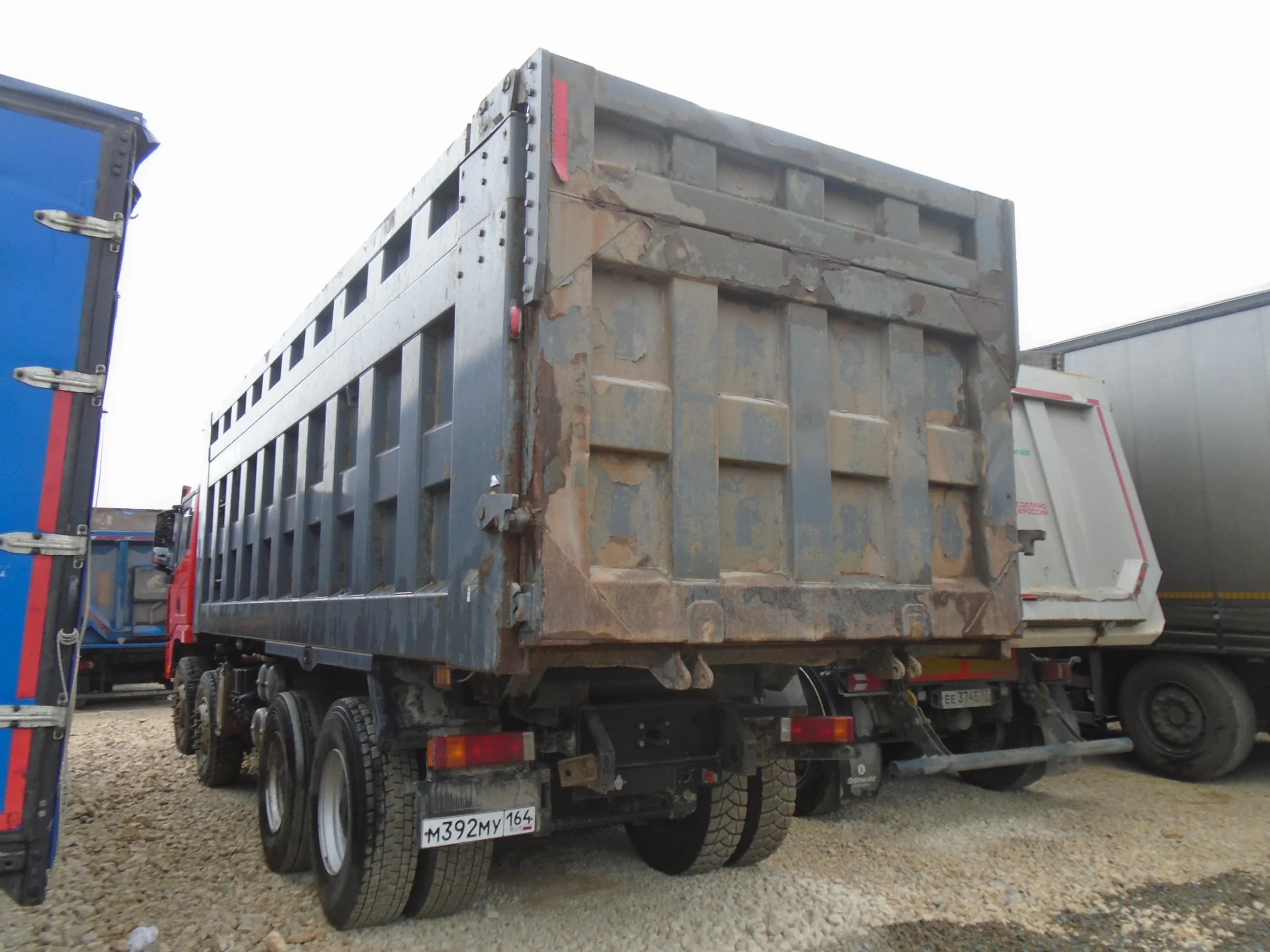 SHACMAN SX33186W366C