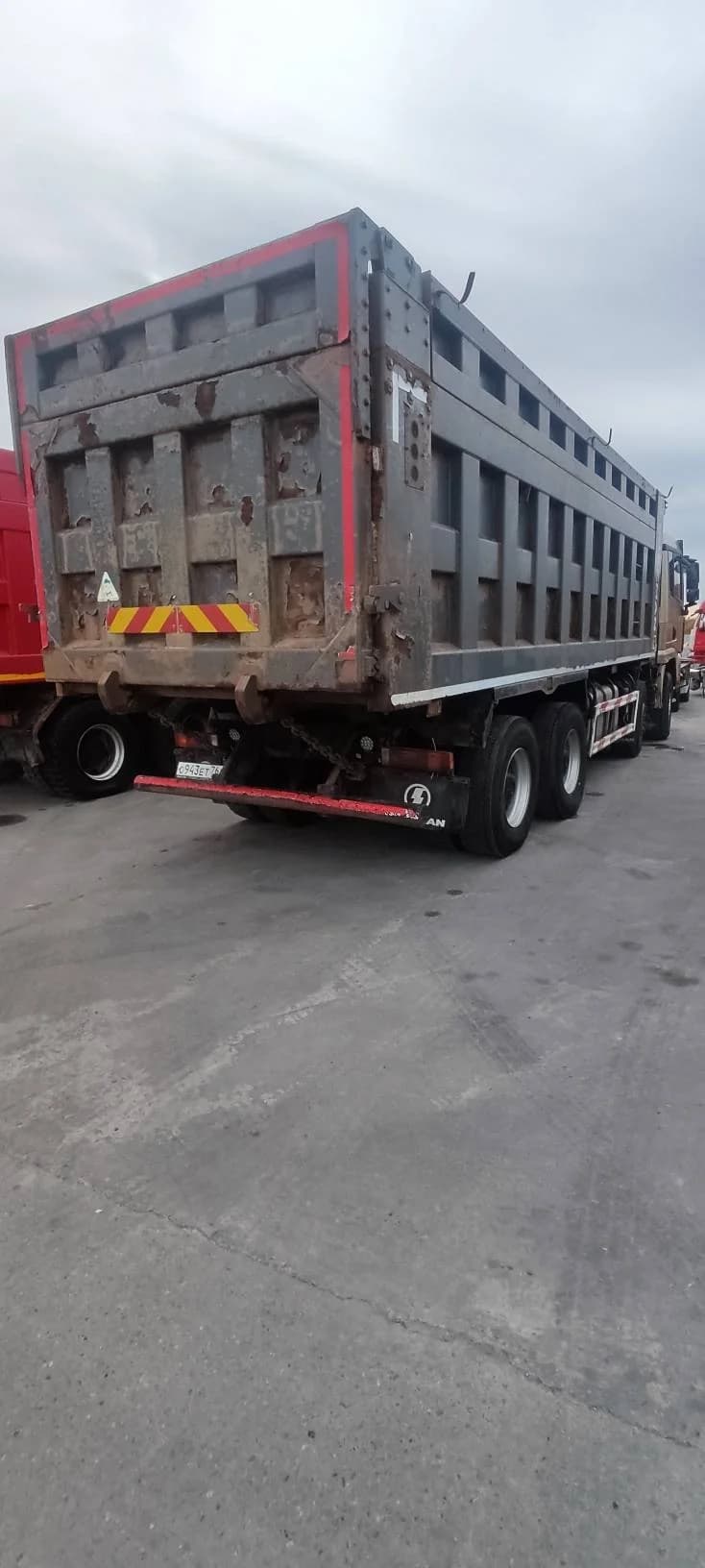 SHACMAN SX4188YV381