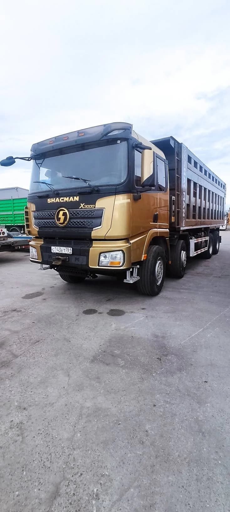 SHACMAN SX4188YV381