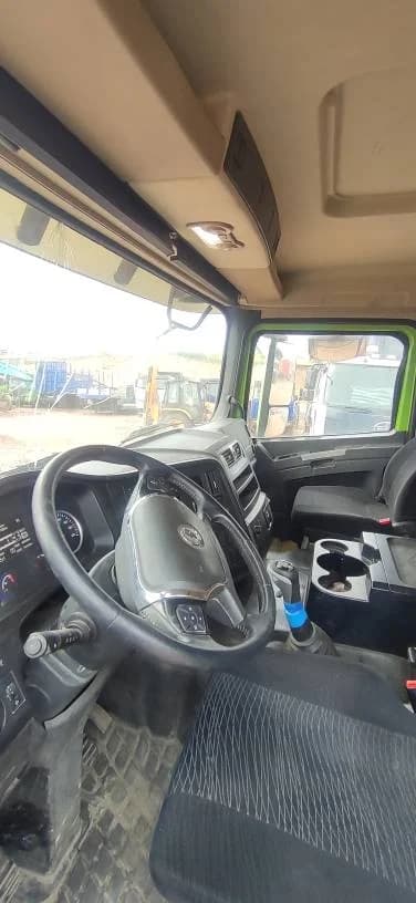 SHACMAN SX32586T384C