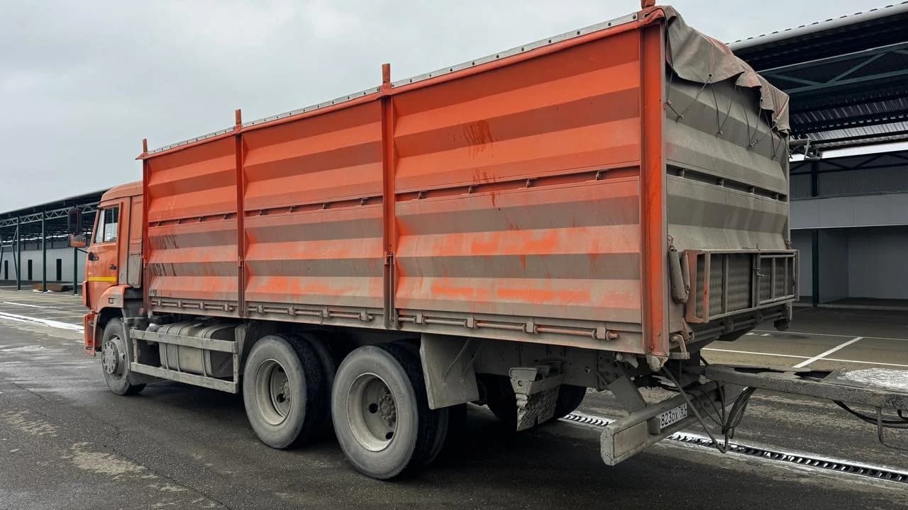 КамАЗ 65115