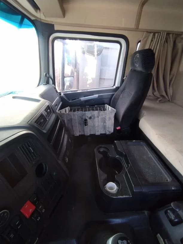 SHACMAN SX33186W366C