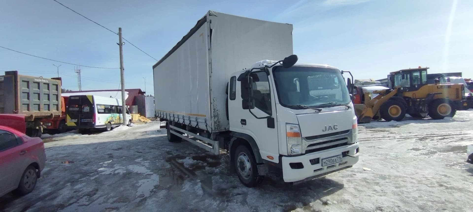 JAC N120