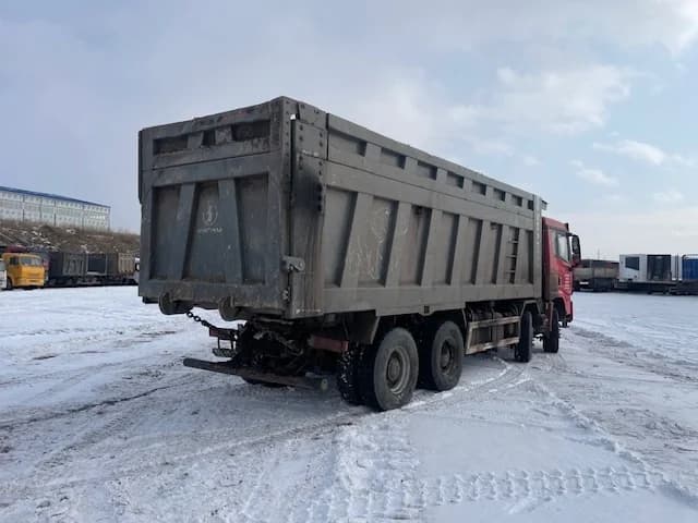 SHACMAN SX33186W366C