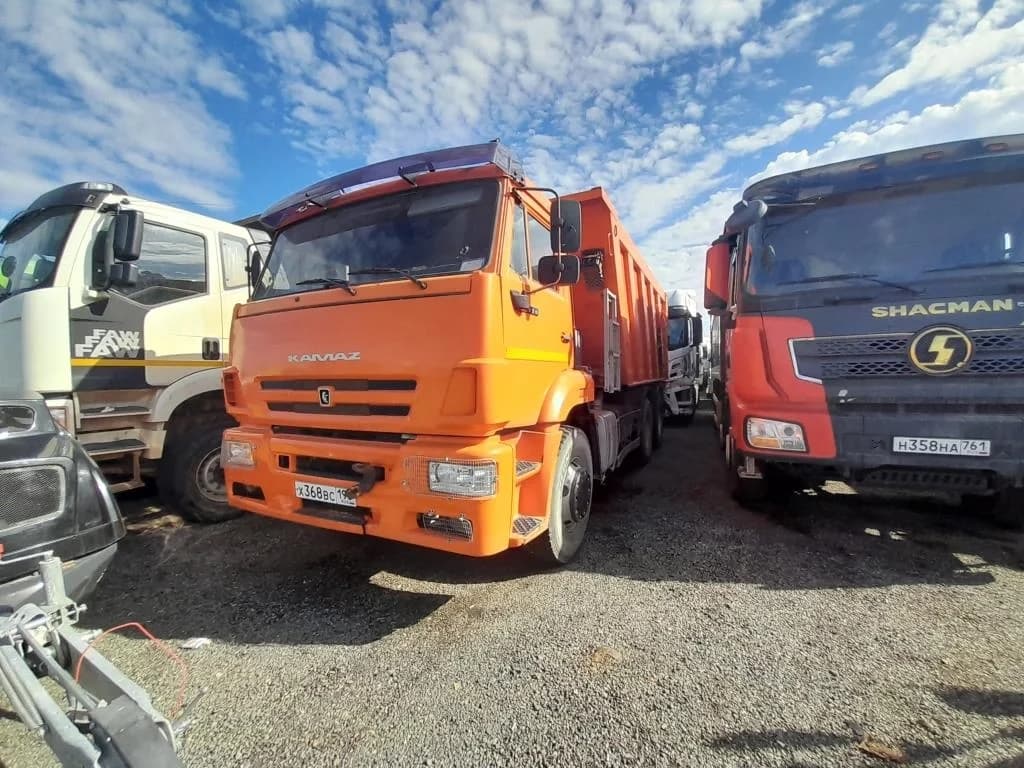 КамАЗ 6520