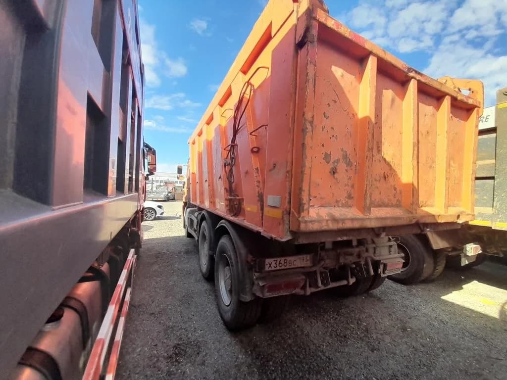 КамАЗ 6520