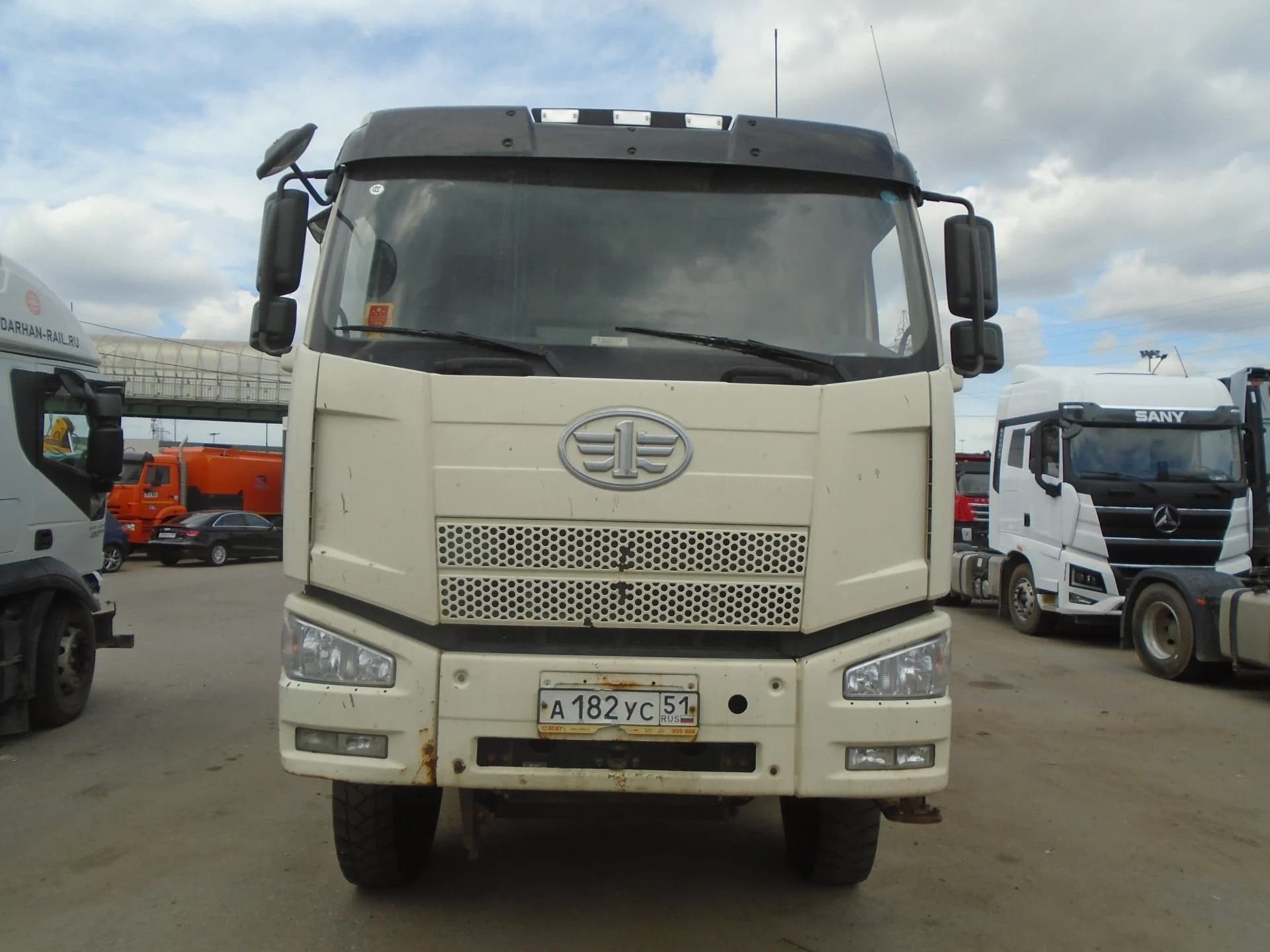 FAW J6