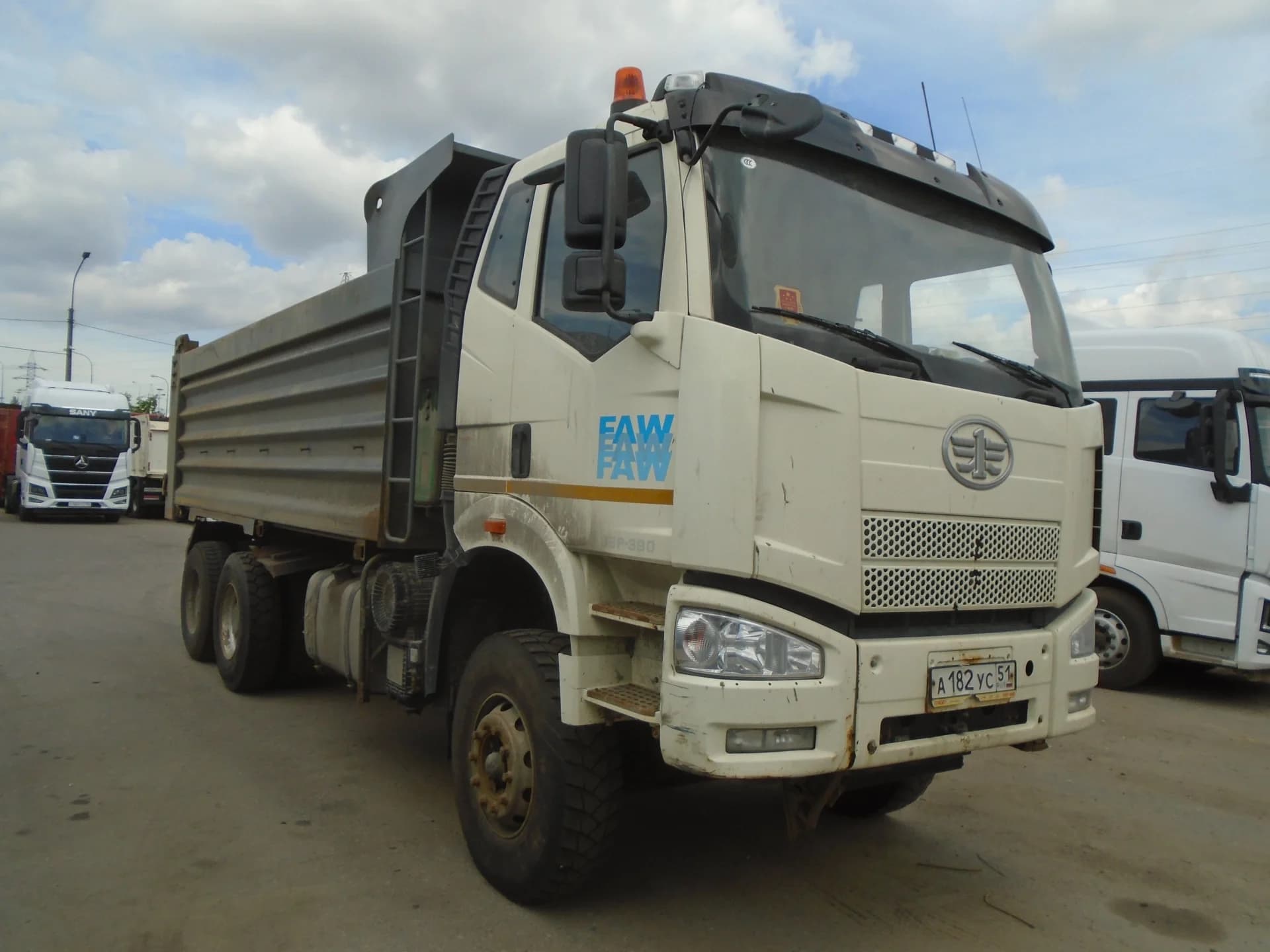 FAW J6