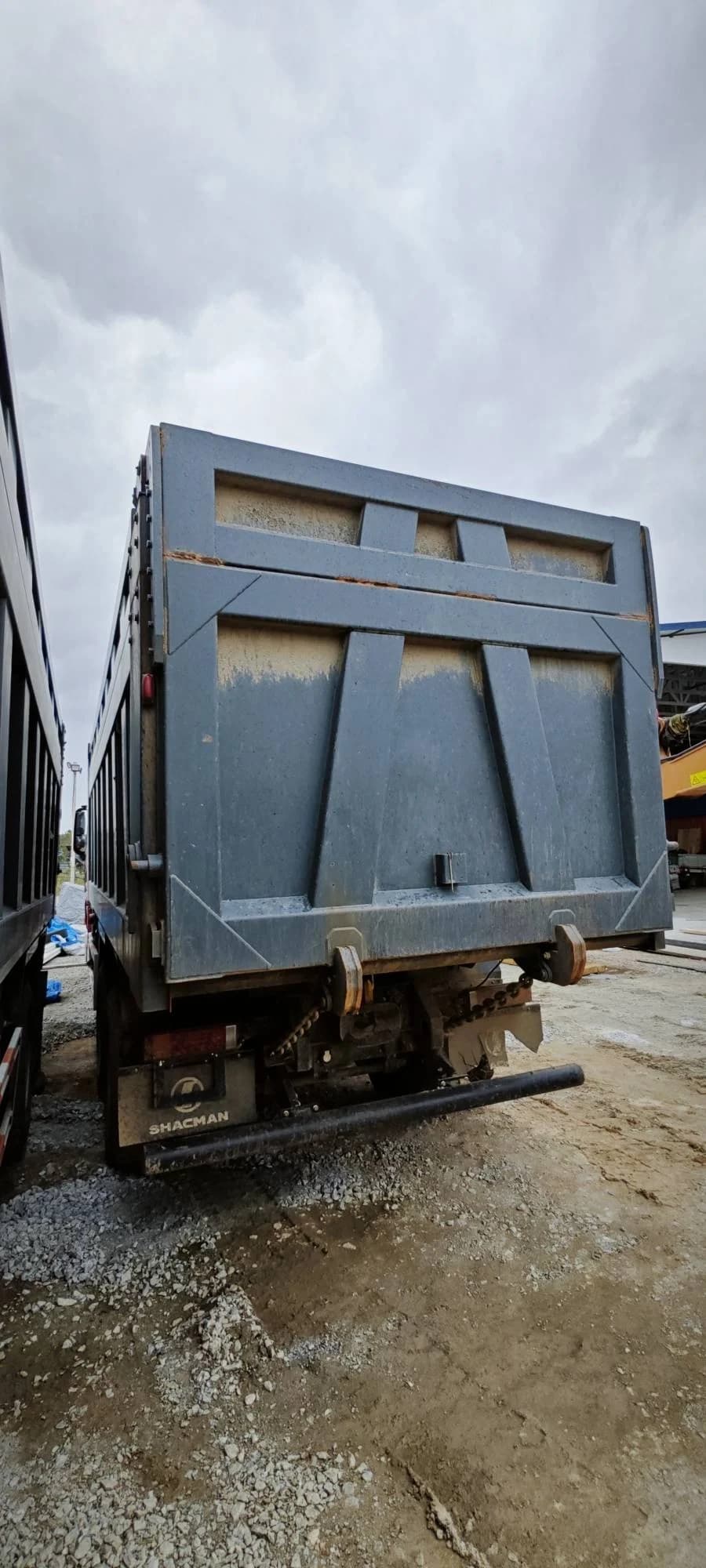 SHACMAN SX331863366
