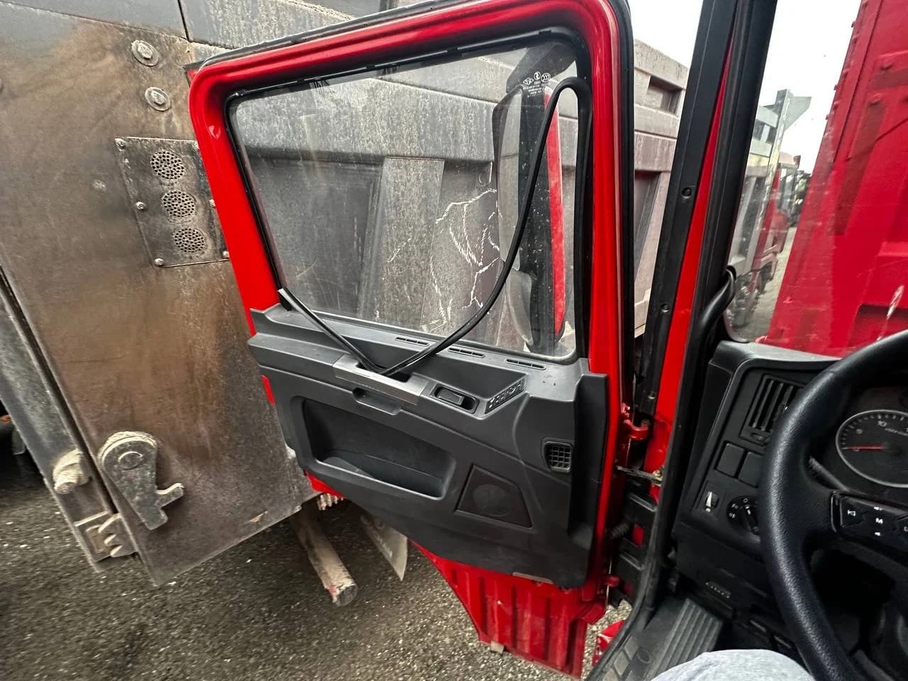 SHACMAN SX33186W366C