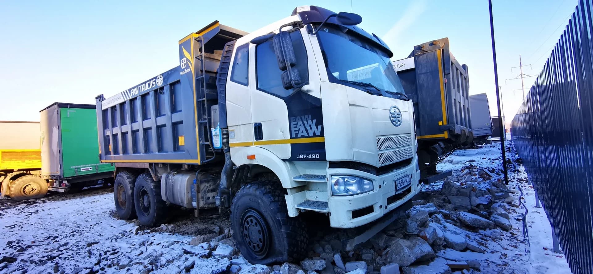 FAW J6