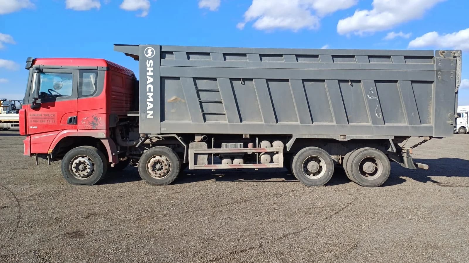 SHACMAN SX33186W366C